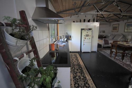 Konyha, Lily's Farm Studio in Wheatsheaf