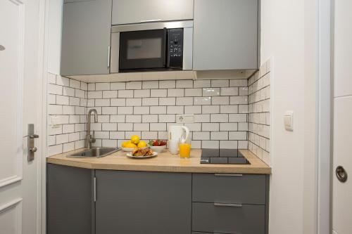 Studio image 9