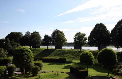 Hotel Chrisma - image 5