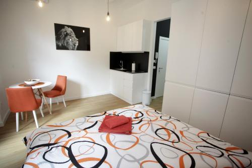 City Center Belgrade Cozy Apartment Skadarlija - image 8