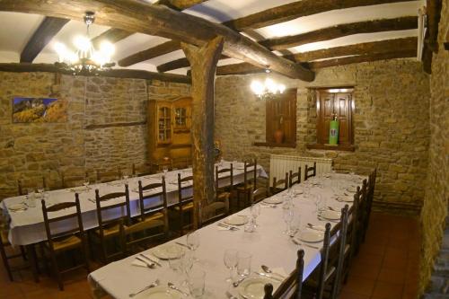 Albergue Restaurante de Artieda