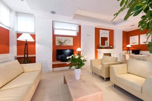 Hotel Ambasciatori - image 11
