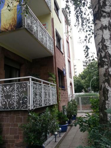 Hotelgarni Frankfurt - image 10