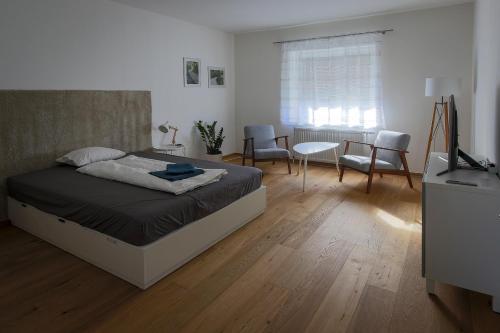 2 bedrooms, 2 beds