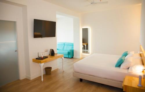 Hotel Brisamar Suites - main image