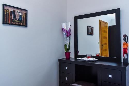 Vista Mar Apartments - image 3