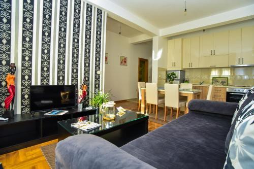 Vista Mar Apartments - image 10