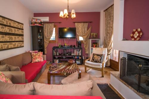 Luxury Villa Helios in Koropi