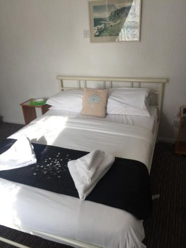 Sandpiper Guest House - image 4