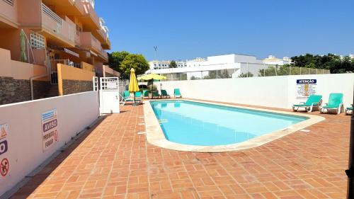  Sunshine Apartment in Tavira