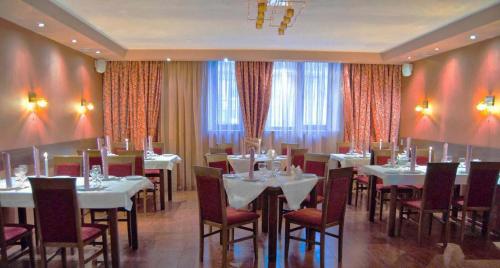 Kozatskiy Hotel