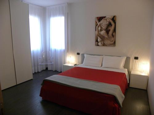 One-Bedroom Apartment (6 Adults)