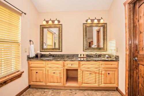 The Lodges of the Great Smoky Mountains by Capital Vacations in Pigeon Forge, USA