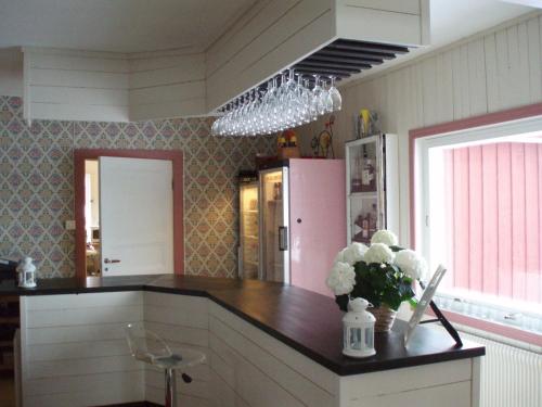 Restaurant, Vålågårdens Värdshus och Camping AB (Valagardens Vardshus och Camping AB) in Valadalen