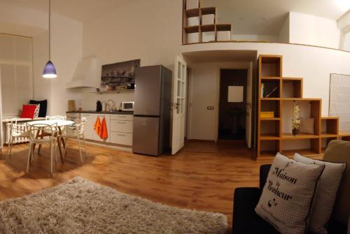 City Centre Kreutzwaldi apartment, free parking, Tallinn (photo 10)