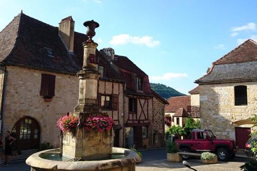 Charmante Maison entre Lot & Dordogne avec Piscine Privée