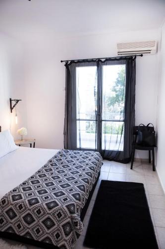 Best located executive apartment in Maroussi.