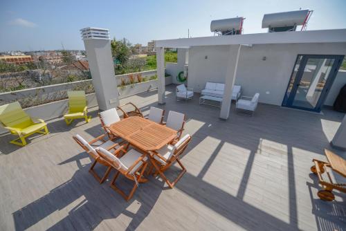 Arade Riverside Modern Apartment in Estombar