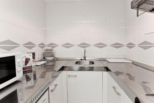 Aparthotel Atenea Barcelona - image 10