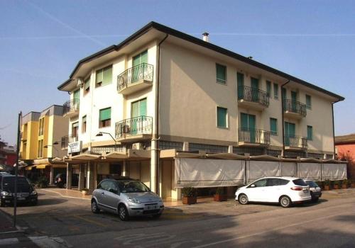 Apartment in Eraclea Mare 25695