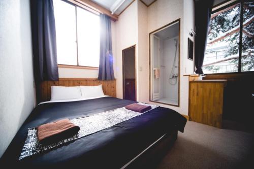 Hakuba Cortina Lodge - Accommodation - Otari