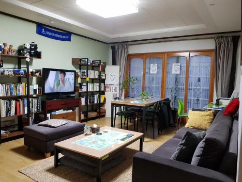 Tongyeong Episode Guesthouse