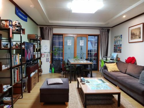 Tongyeong Episode Guesthouse