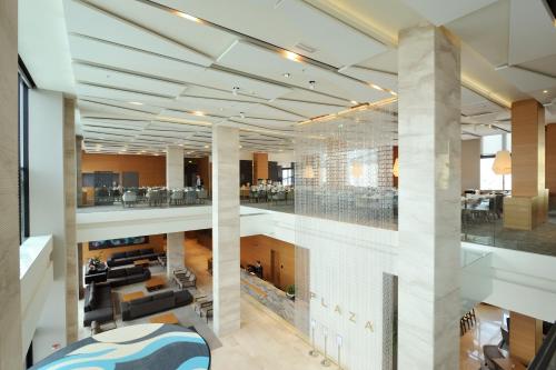 Фойє, Radisson Blu Plaza Hotel, Ljubljana in Любляна