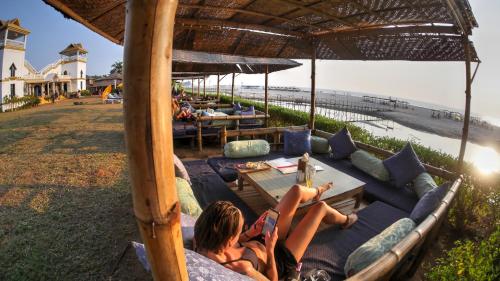 Restaurant, Beach Street Eco Resort & Spa in Mandrem