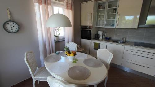  Apartment Malinska, Primorje-Gorski Kotar 15 in Barušić