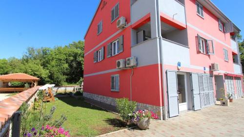  Apartment Malinska, Primorje-Gorski Kotar 15, Pension in Barušić