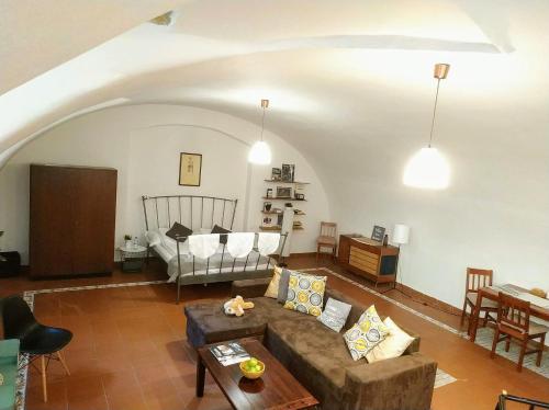 Historic unique flat under the Castle