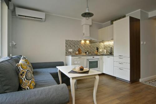 Momenti & Colori Studios, Sofia (photo 6)