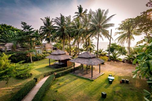 Koh Mak Ao Kao White Sand Beach Koh Mak Ao Kao White Sand Beach