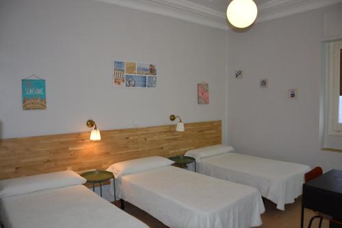 Hostal Moratin - image 4