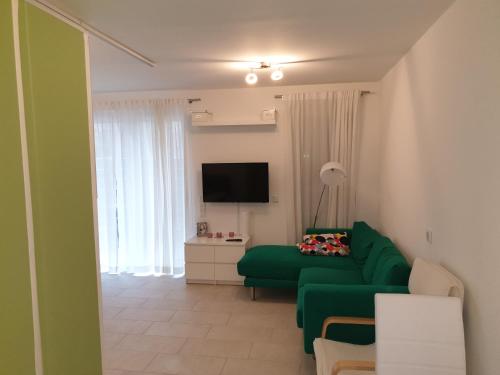 Schicke Ferienwohnung Darmstadt Bessungen 1.3km von Wilhelm-Glässing-Straße entfernt