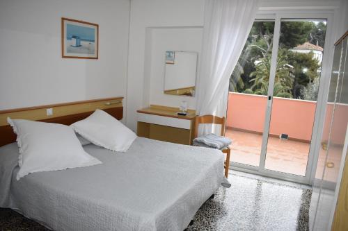 Hotel Garden - image 5