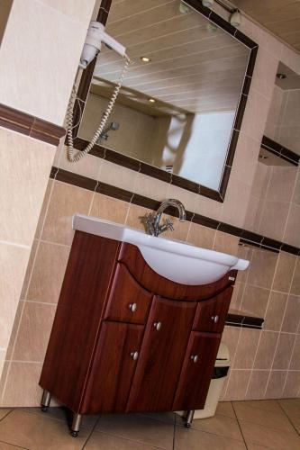 Galant Hotel - image 13
