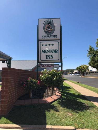 Young Federation Motor Inn and Services Club