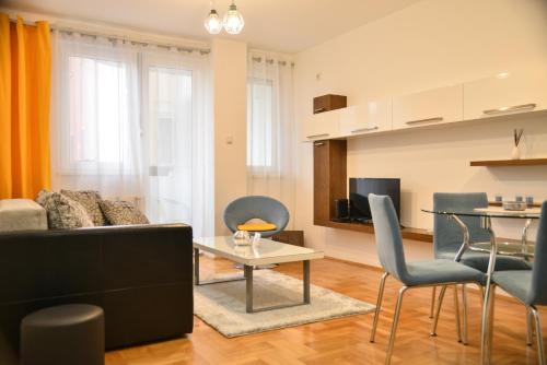 Heart of the City - Apartment - Niš