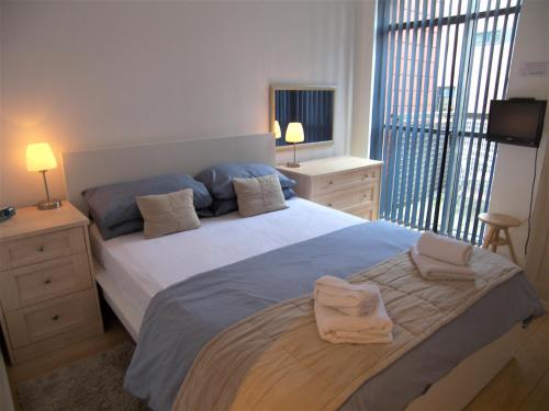 Stay Deansgate Apartments for 14 nights plus - image 8