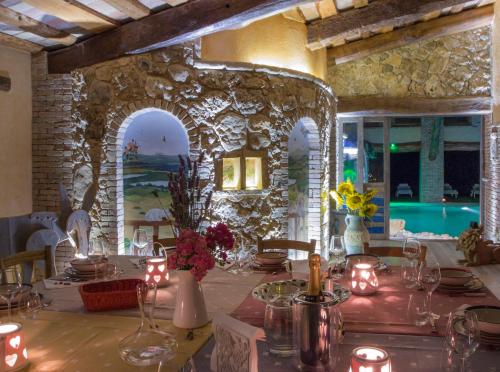 Luxury villa Colle dell'Asinello ,proprietari ,Price villa In esclusiva ed all inclusive area SPA h24 , Pool Heating 31 C , near ORVIETO