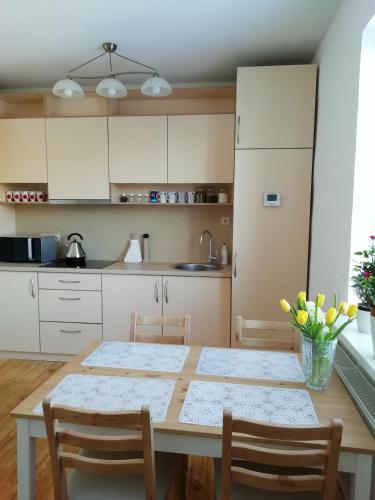 Fasilitas, Krusttēvu māja (Krusttevu maja) in Sigulda