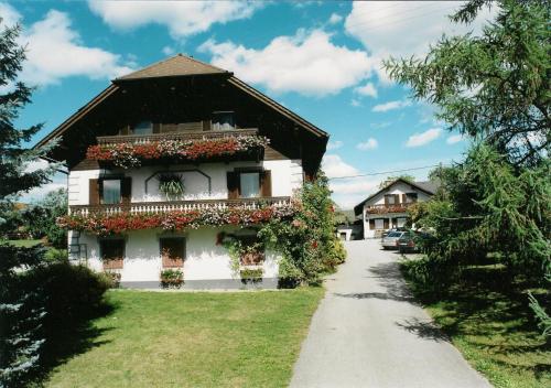 B&B Rohrbach am Kulm - Kinderbauernhof Wachmann - Bed and Breakfast Rohrbach am Kulm