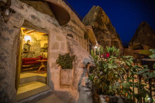Koza Cave Hotel - image 10