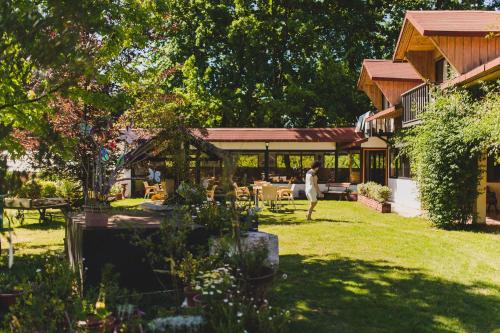 Los Pequenes - Accommodation - Millahue