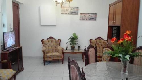  Apartment at Kastela - Piraeus (Mikrolimano), Pension in Piräus