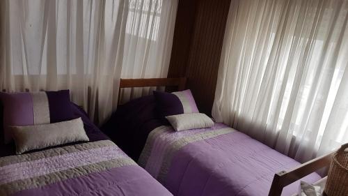 3 bedrooms, 4 beds