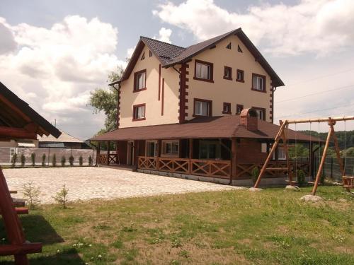 Pensiunea Lacul Albesti in Curtea De Arges
