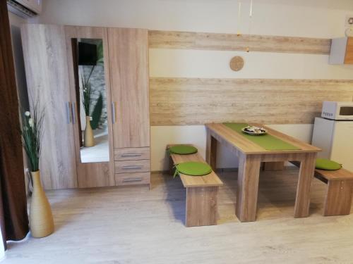 Зручності, Orchidea apartman in Харкань